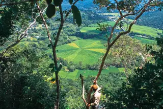 Festival Bumi Sano Nggoang Mulai Digelar di Manggarai Barat
