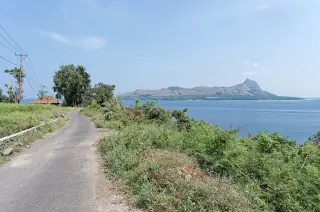 Berapa Panjang Jalan Provinsi NTT yang Mantap pada 2025?