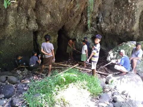 Foto arsip: Hutan dan Pusat Mata Air Wair Terang Area Hutan dan Pusat Mata Air yang dilindungi.