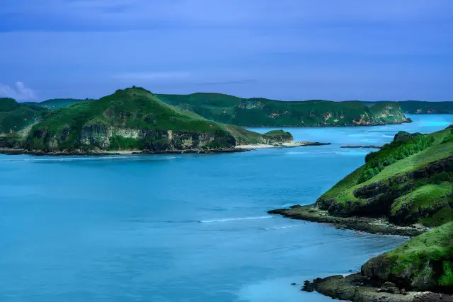 Speedboat Makara Nyaris Terbalik di Long Pink Beach