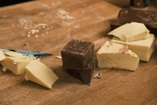 Cafe Ghaura Coklat Perkenalkan Produk Lokal di Labuan Bajo
