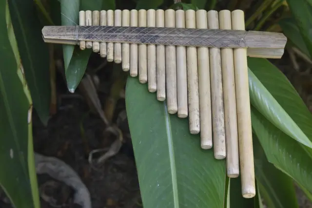 Pemkab Manggarai Barat Gelar Pelatihan Musik Bambu di Labuan Bajo